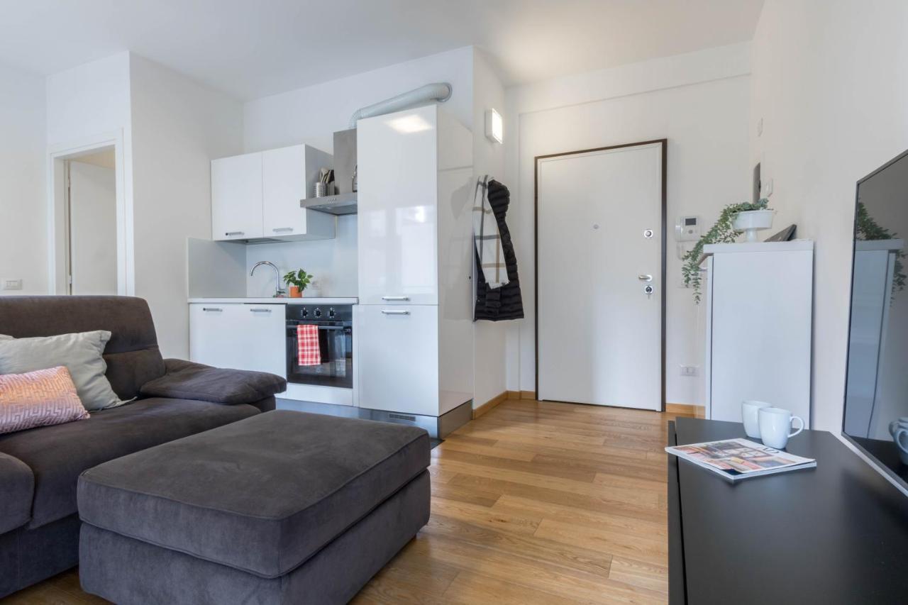شقة Joivy Superb Flat For 4 With Balcony Near Milano Centrale المظهر الخارجي الصورة